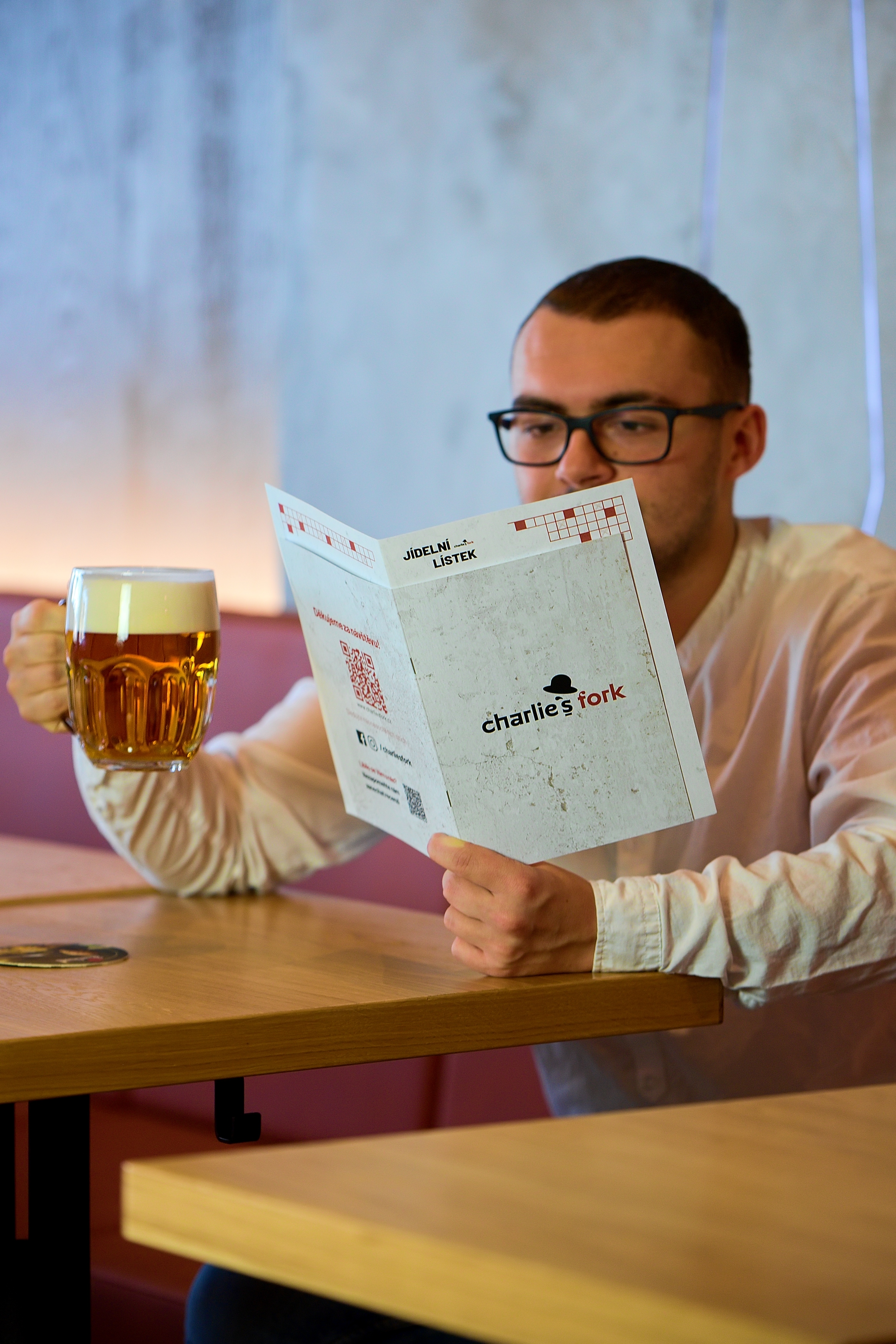 Jídelní a nápojové lístky, které prodávají vaši kuchyni